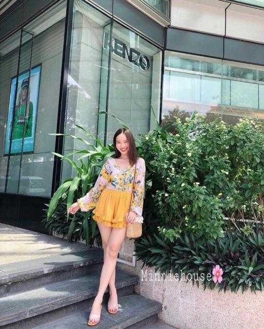 Set áo in hoa cột eo và quần ngắn bèo cực xinh bao chất