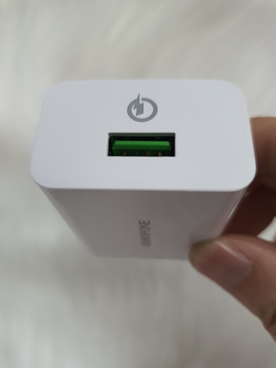 Cốc sạc nhanh Borofone 18w BA21A cổng USB - Hàng chính hãng