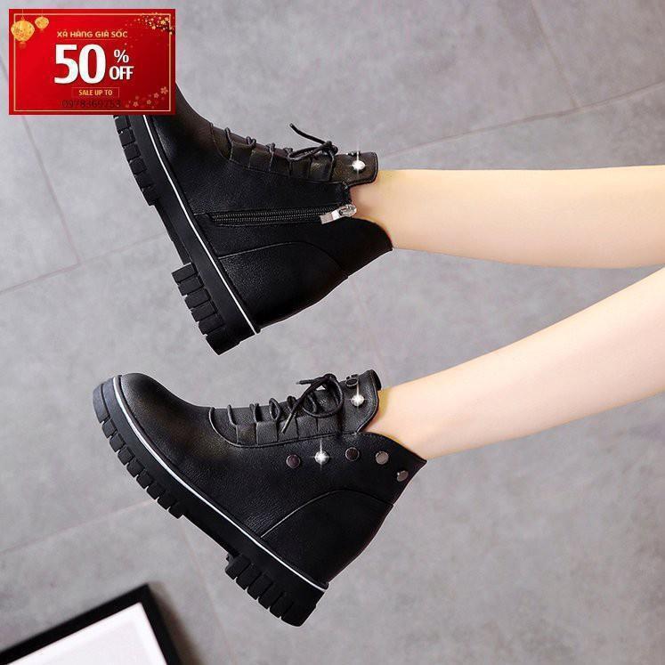 Giày Boots độn gót cổ thấp S1099 (Đen)