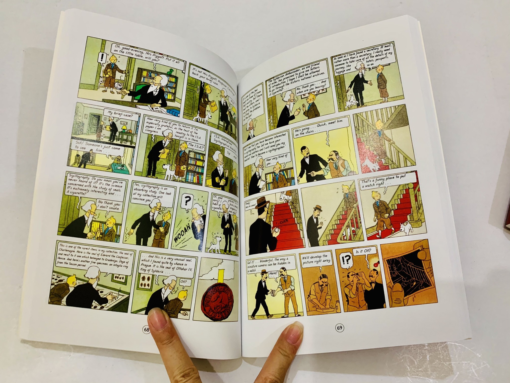 Tintin 8q nhập màu bìa cứng boxset