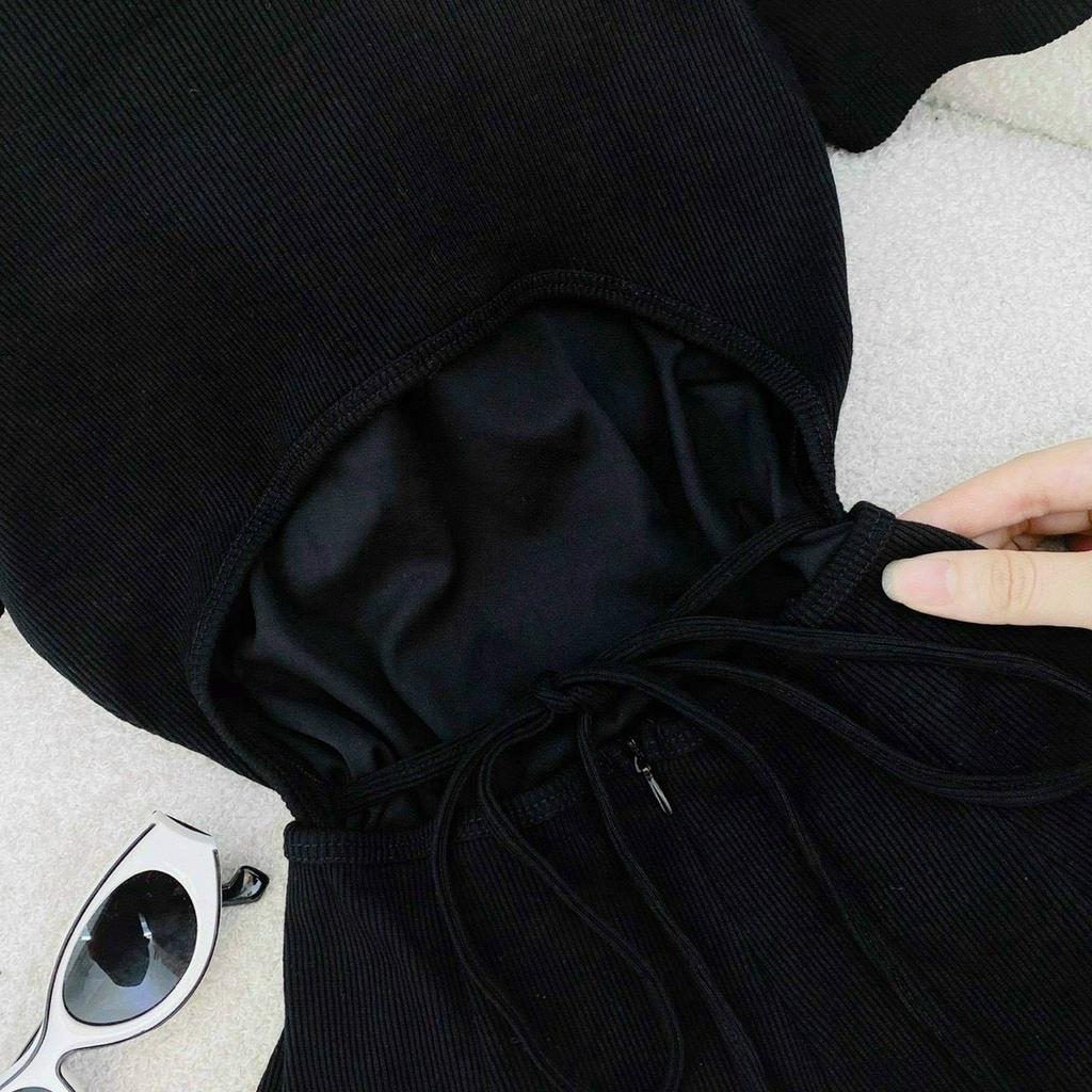 Đầm đen midi tay con khoét ngực tôn dáng ôm body nina lê