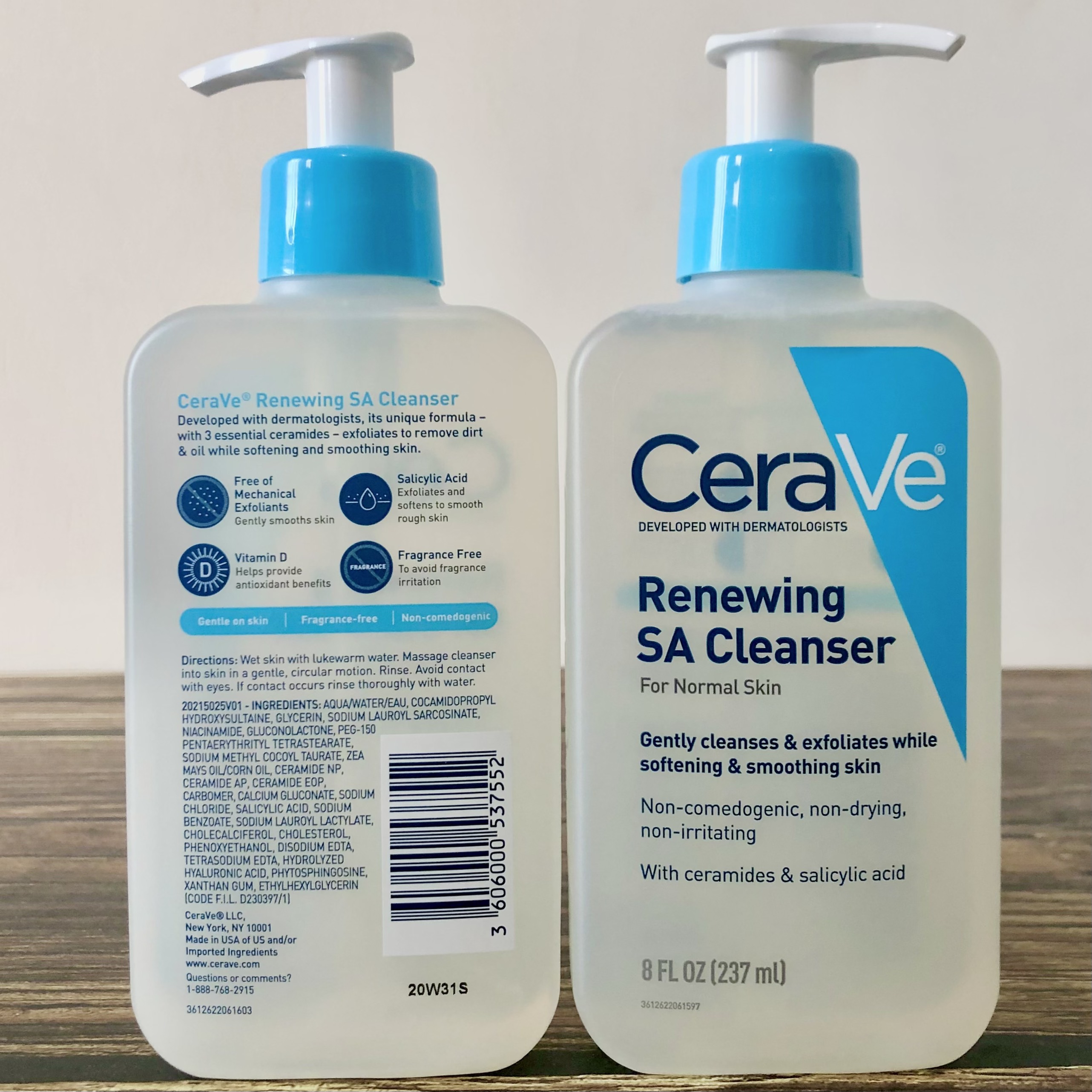Sữa Rửa Mặt Tẩy Tế Bào Chết Cerave Renewing SA Cleanser 237mL Nhập Mỹ