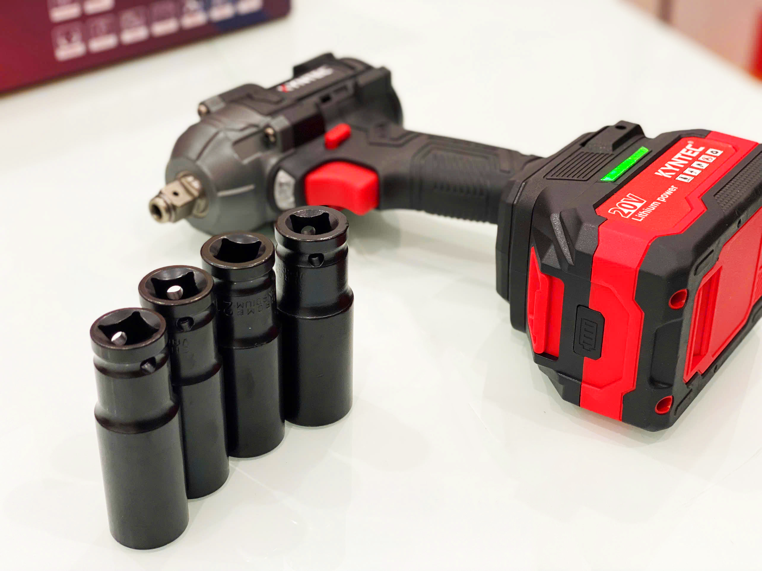 Thân máy siết bulong pin chính hãng Kynko Kyntec V20- KT78 -390 20V chân pin phổ thông (giá không gồm pin)