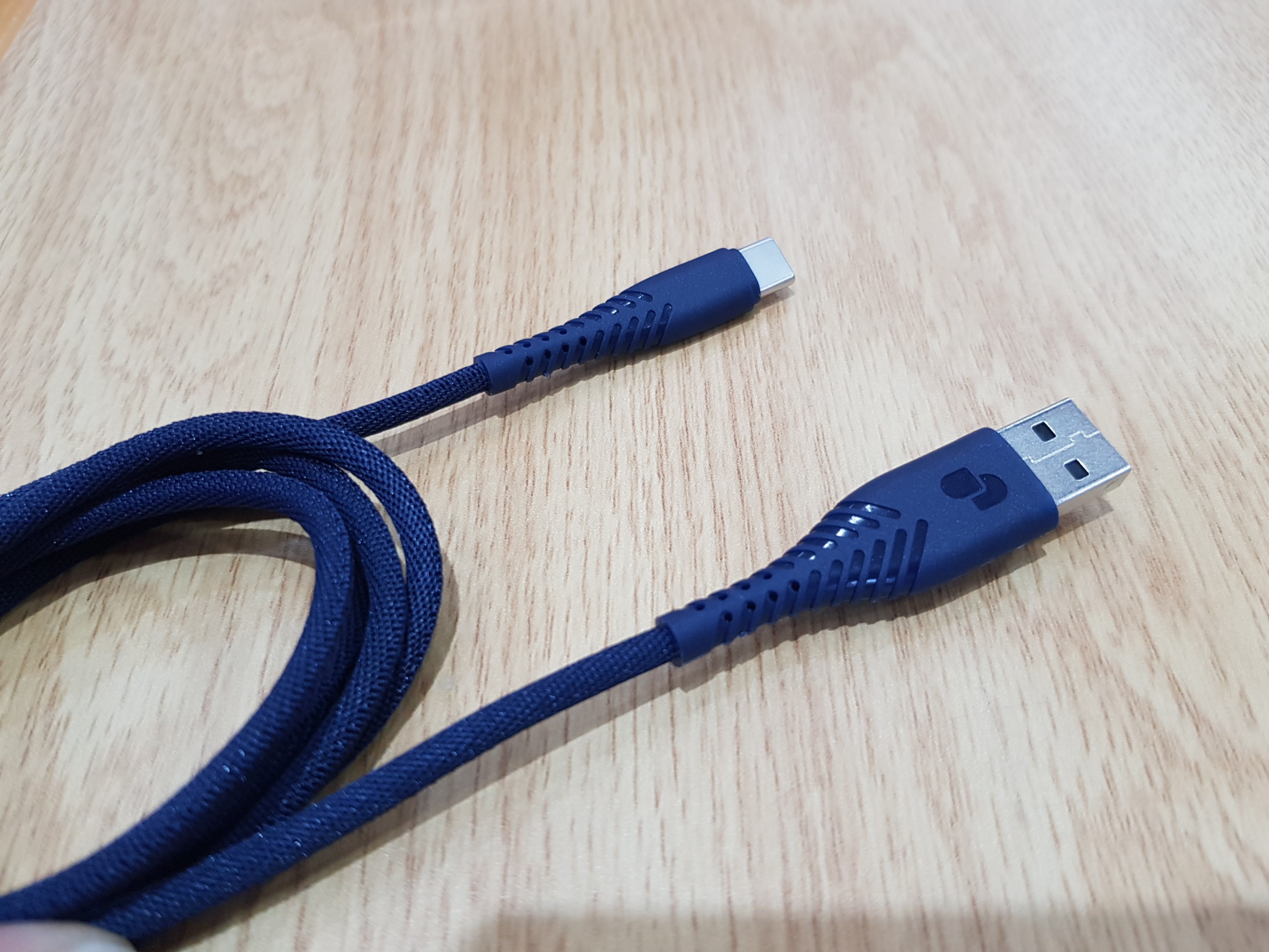 Cáp Micro USB Umetravel C2-MO -  Hàng chình hãng