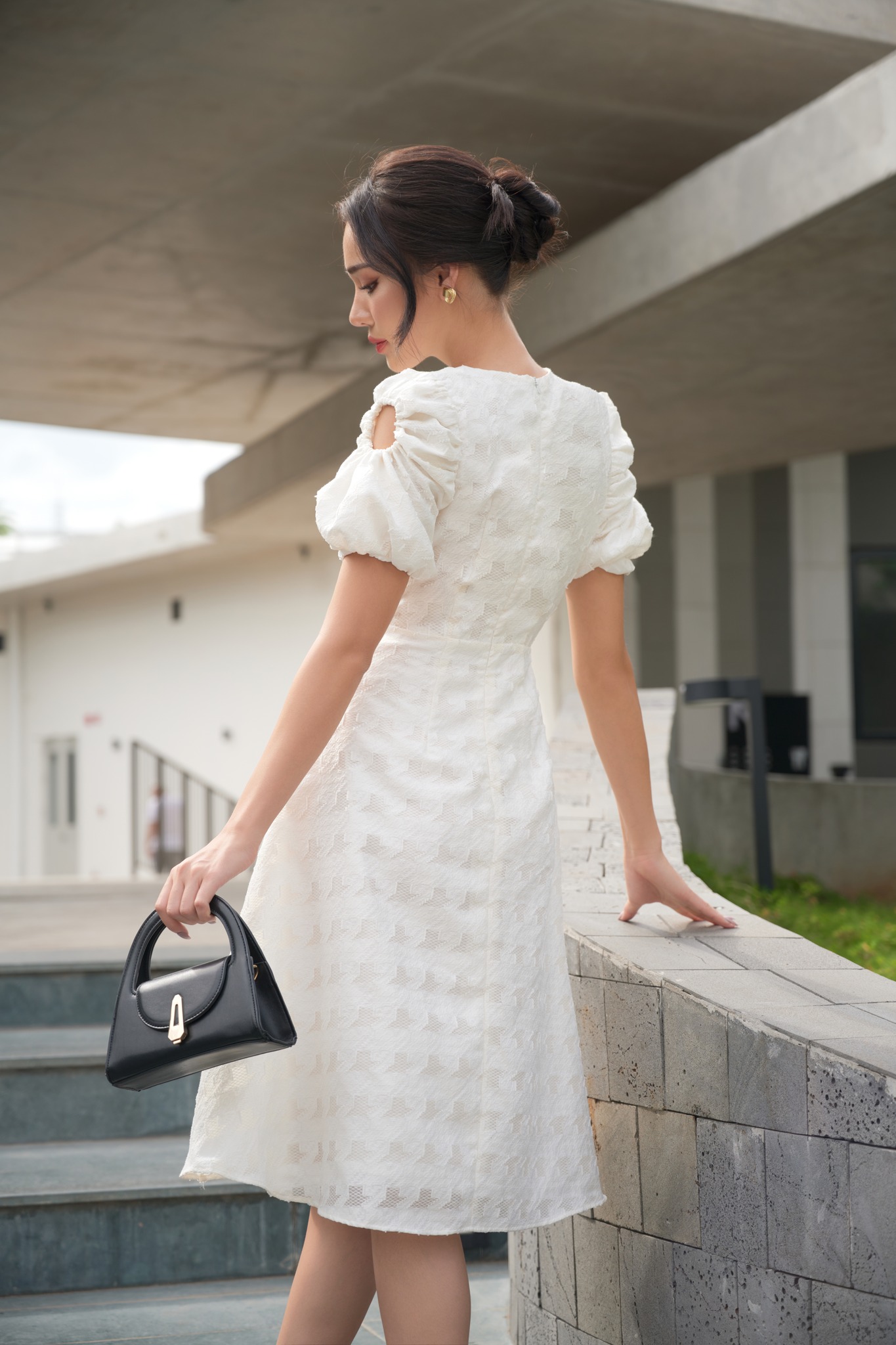 OLV - Đầm Leana Puff Sleeve Dress