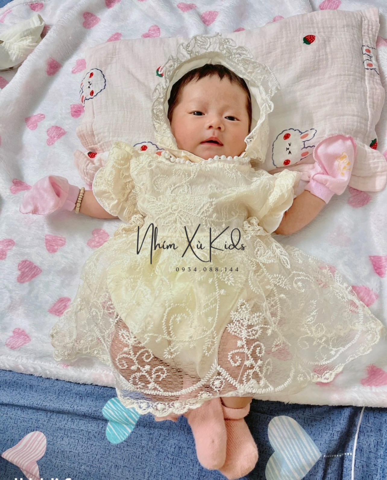 Body Váy Ren Kem Đính Ngọc Bé Gái 3 Đến 12kg Kèm Nón