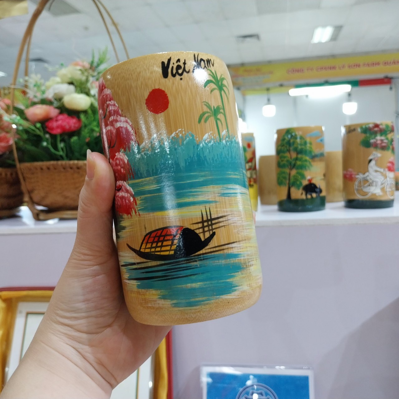 Cốc Tre, Ly Tre vẽ tay phong cảnh quê hương Việt Nam, cốc đựng bút, quà tặng, trang trí, trồng cây