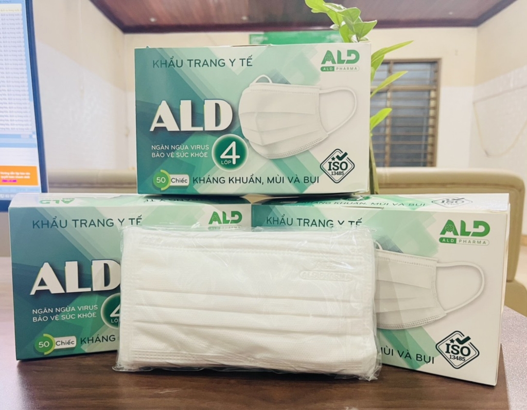 Hộp 50 cái khẩu trang 4 lớp chính hãng ALD kháng khuẩn