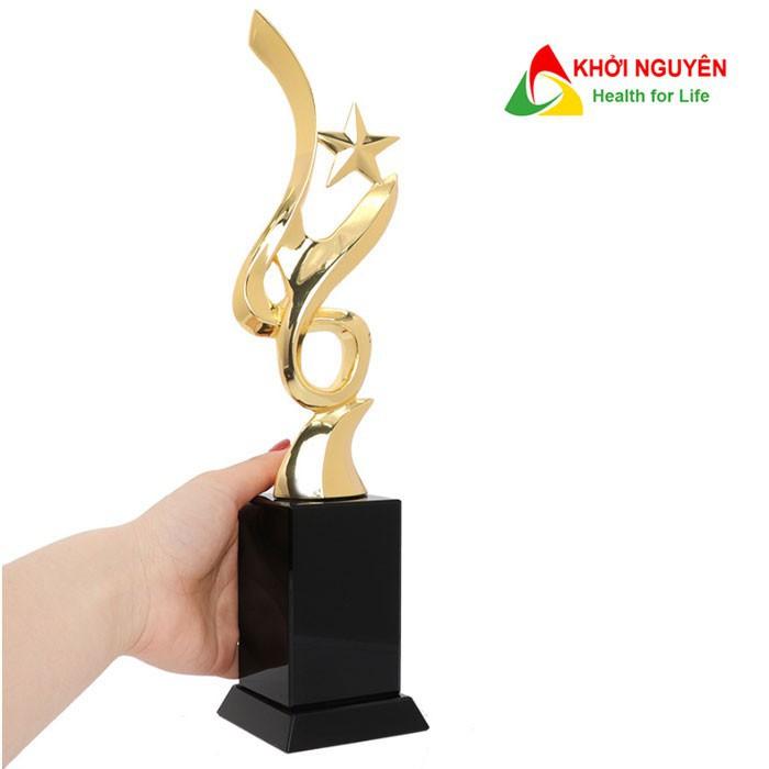 Cúp lưu niệm thể thao CPS36 bằng nhựa nguyên khối cao cấp