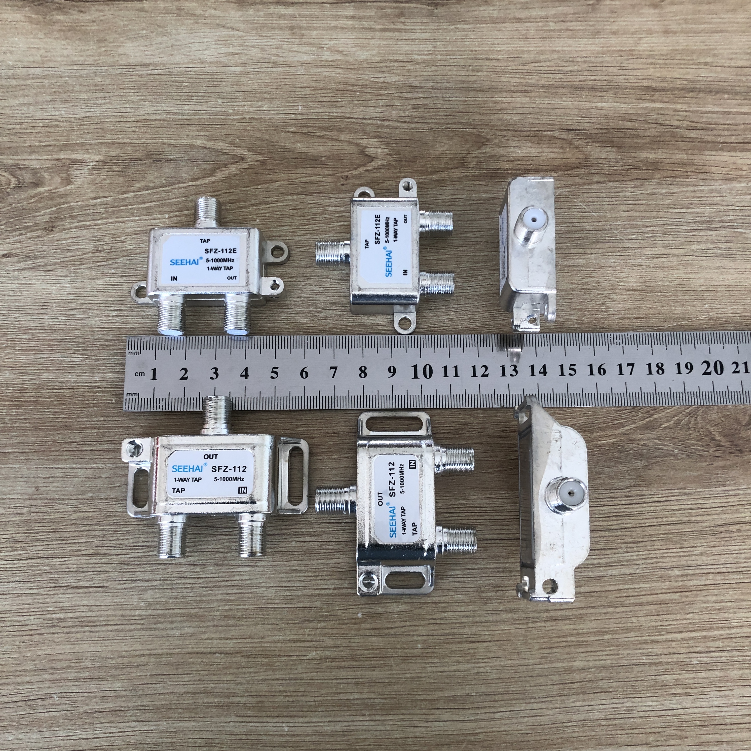 Bộ chia 1 way tap trong nhà,12dB, SFZ-112E, Seehai