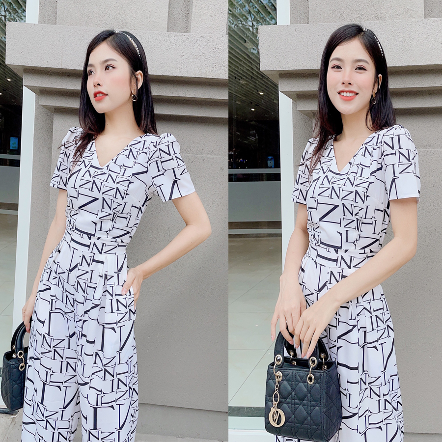 Jumpsuit (Áo Liền Quần) Lụa Cổ Tròn Tay Ngắn Sang Trọng