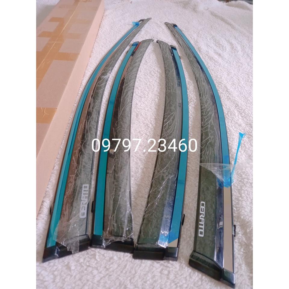 Vè che mưa Kia Cerato 2019-2022 chỉ mạ crom, chất liệu dày và bền, có vi deo rivew sản phẩm