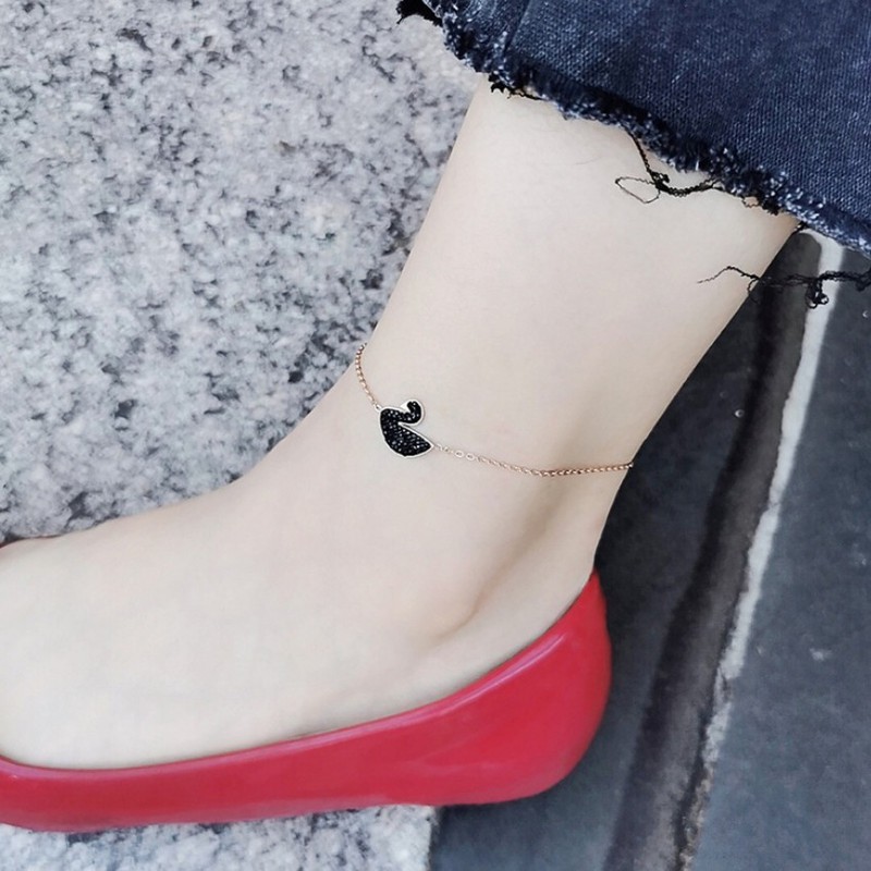 Lắc Chân Thiên Nga Titan Ko Đen TT 2260