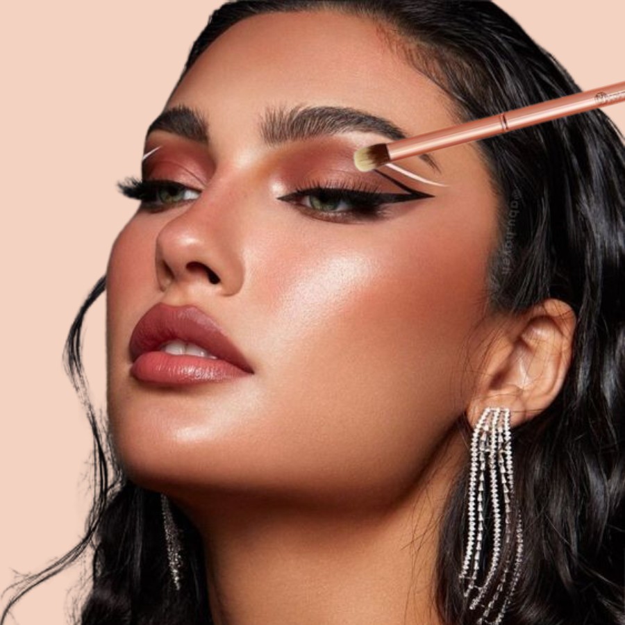 Cọ trộn màu mắt Bh Cosmetics Metal Rose 05
