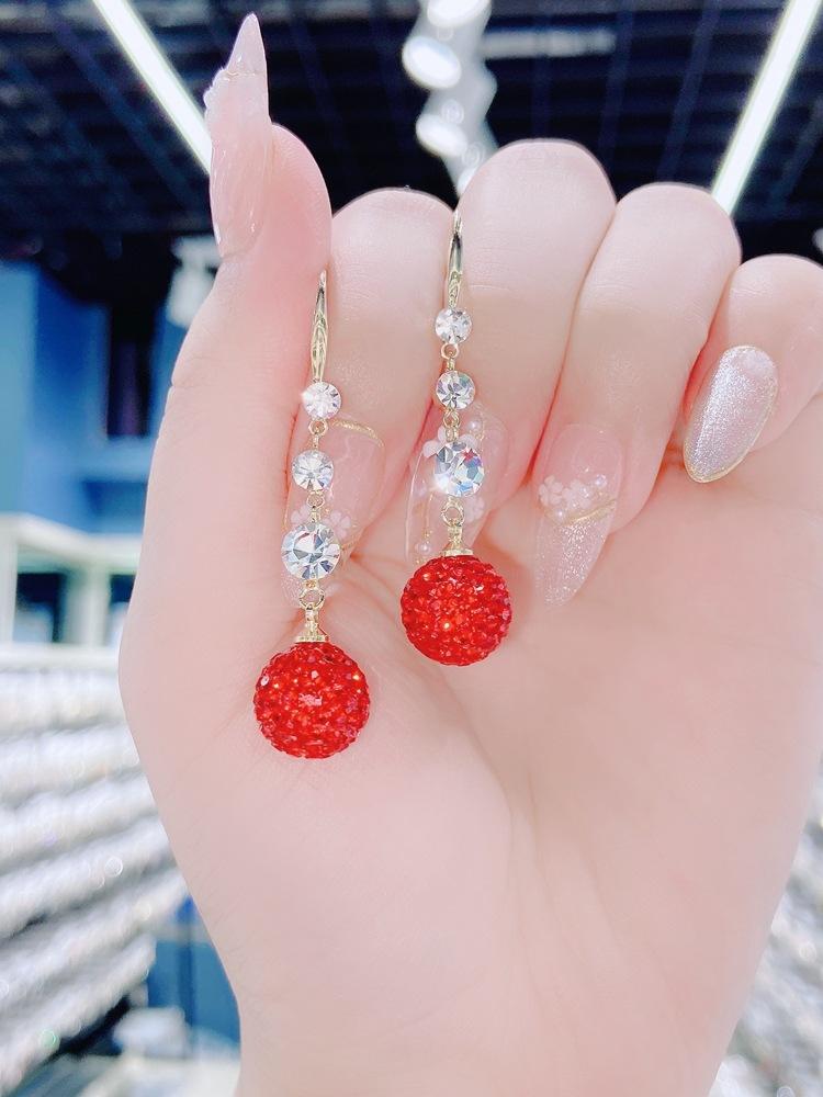 Khuyên tai dáng dài quả mâm xôi đỏ