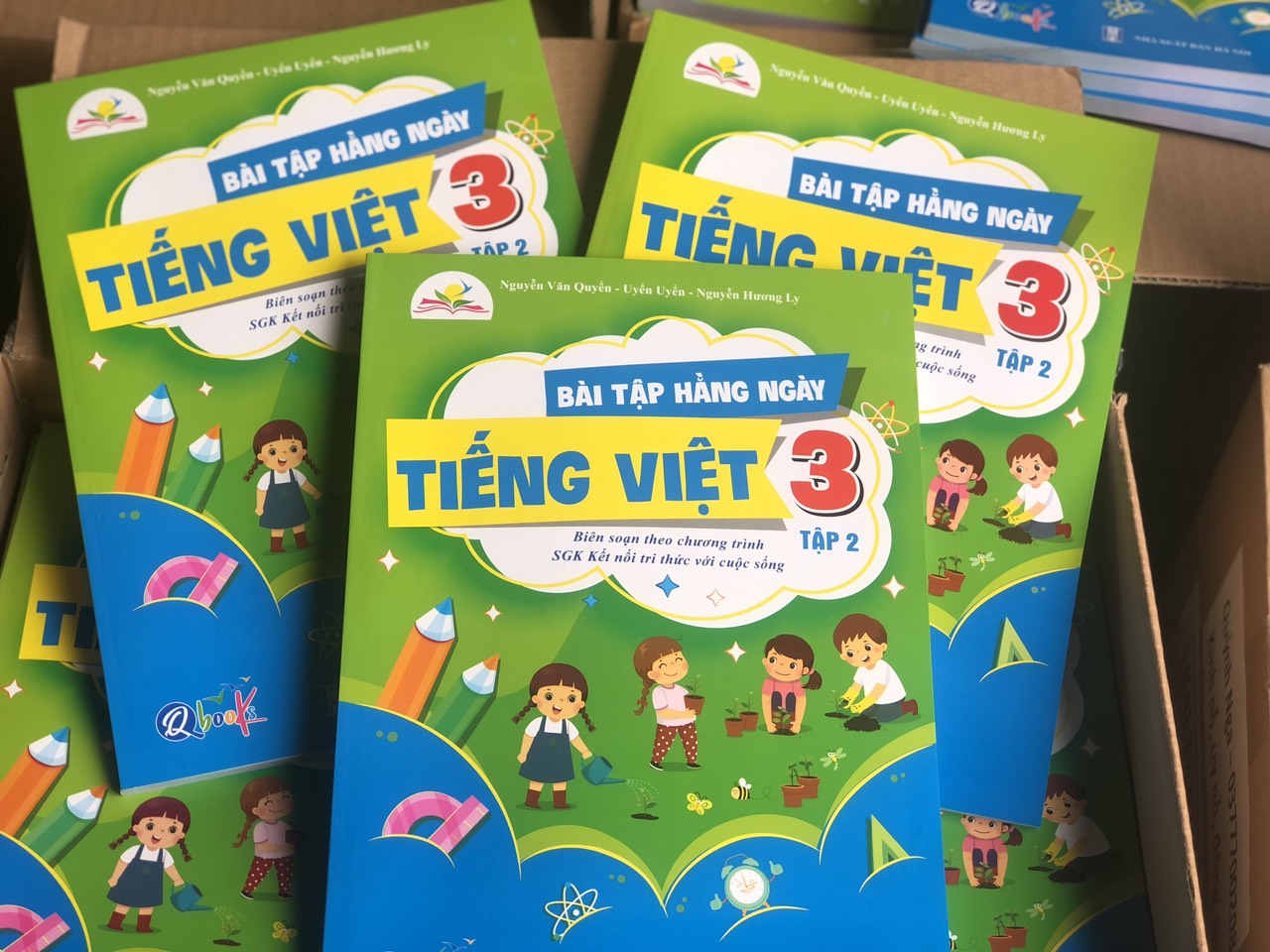 Sách - Combo Bài Tập Hằng Ngày Toán và Tiếng Việt Lớp 3 - Kết Nối Tri Thức Với Cuộc Sống - Tập 1, 2 (2 cuốn)