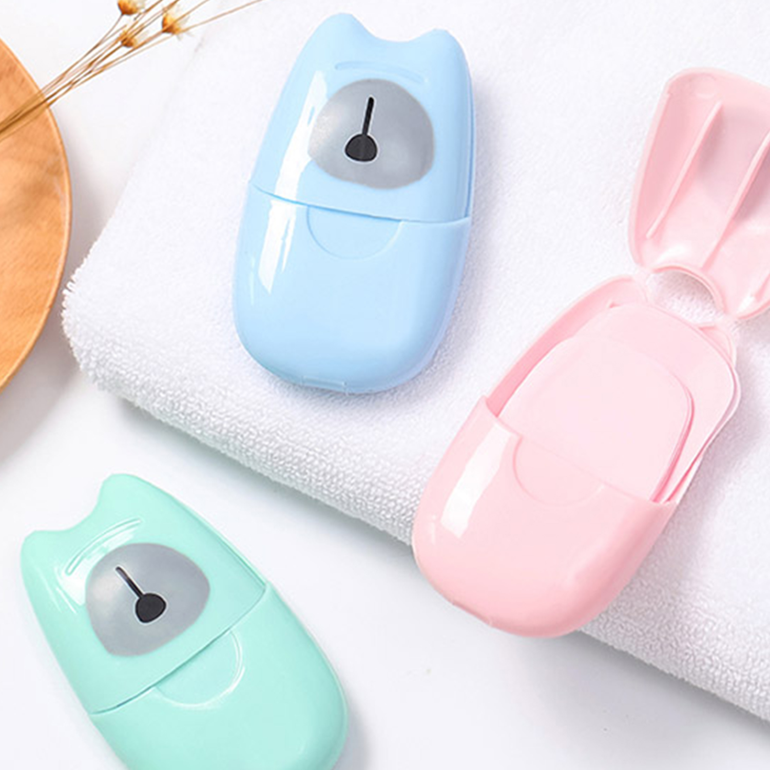 Bộ 50 Tấm Giấy Xà Phòng Dùng Một Lần