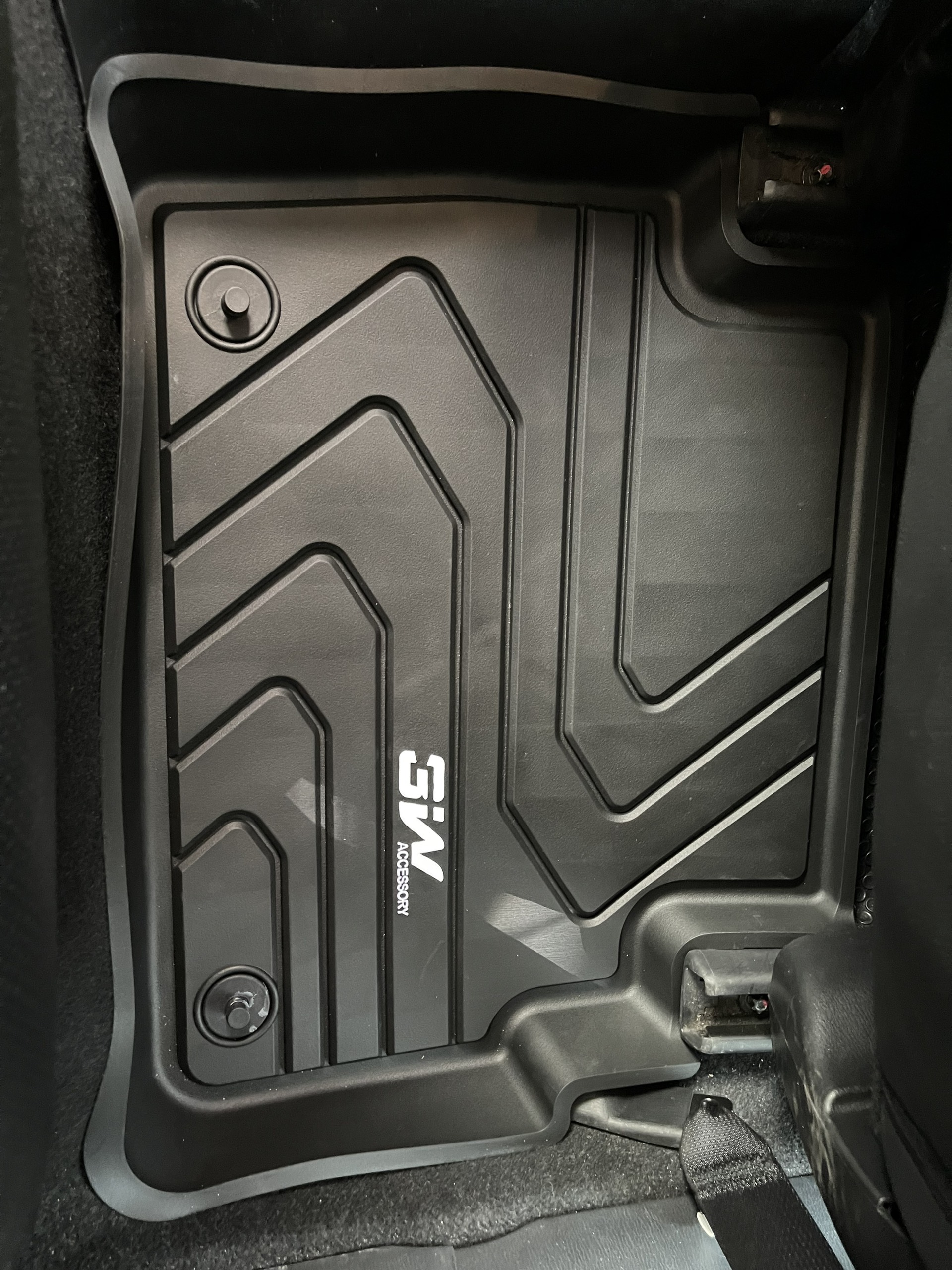 Thảm lót sàn ô tô MAZDA 3 AXELA  Nhãn hiệu Macsim 3W chất liệu nhựa TPE đúc khuôn cao cấp - màu đen