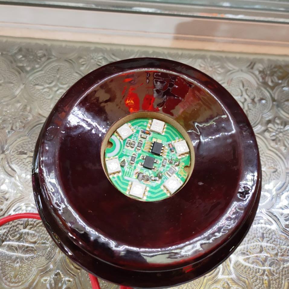 Đế gỗ Led đổi 7 màu 2 size