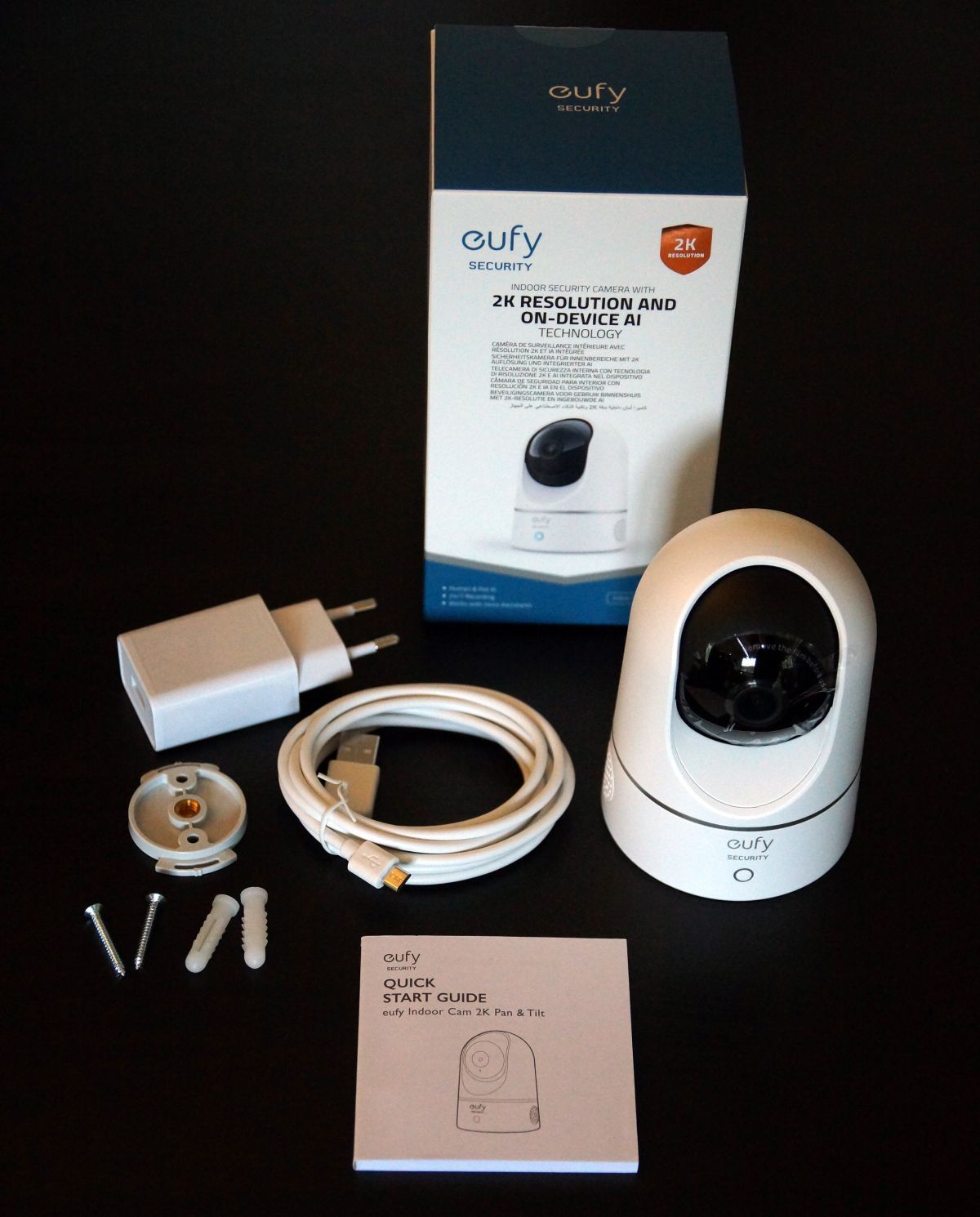 Camera 360 độ Eufy Indoor 2K Pan &amp; Tilt T8410 - Hàng Chính Hãng