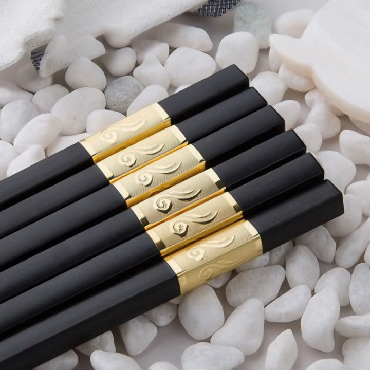 Hộp 10 đôi đũa KG22S kháng khuẩn họa tiết vàng, hợp kim cao cấp Hàn Quốc - Hàng chính hãng