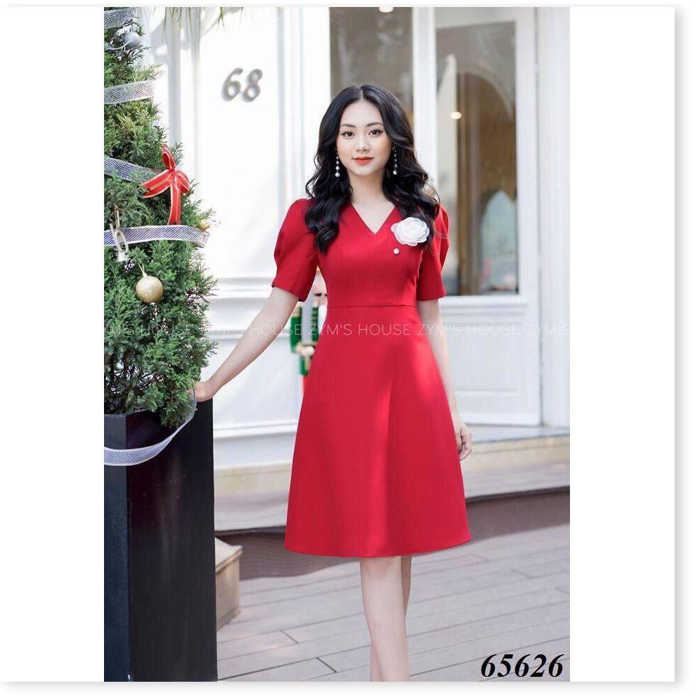 Váy xòe tay con đính bông nhẹ nhàng