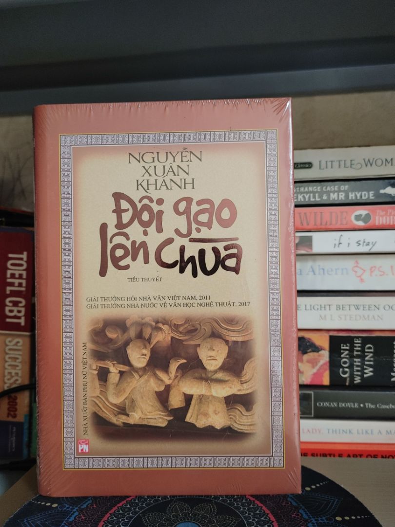 Đội gạo lên chùa