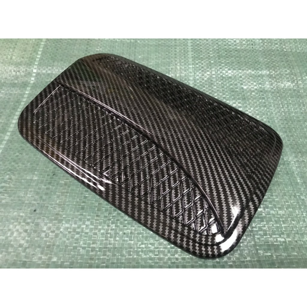 Ốp nắp xăng cacbon xe Xpander 2018- 2021 Vân carbon cao cấp