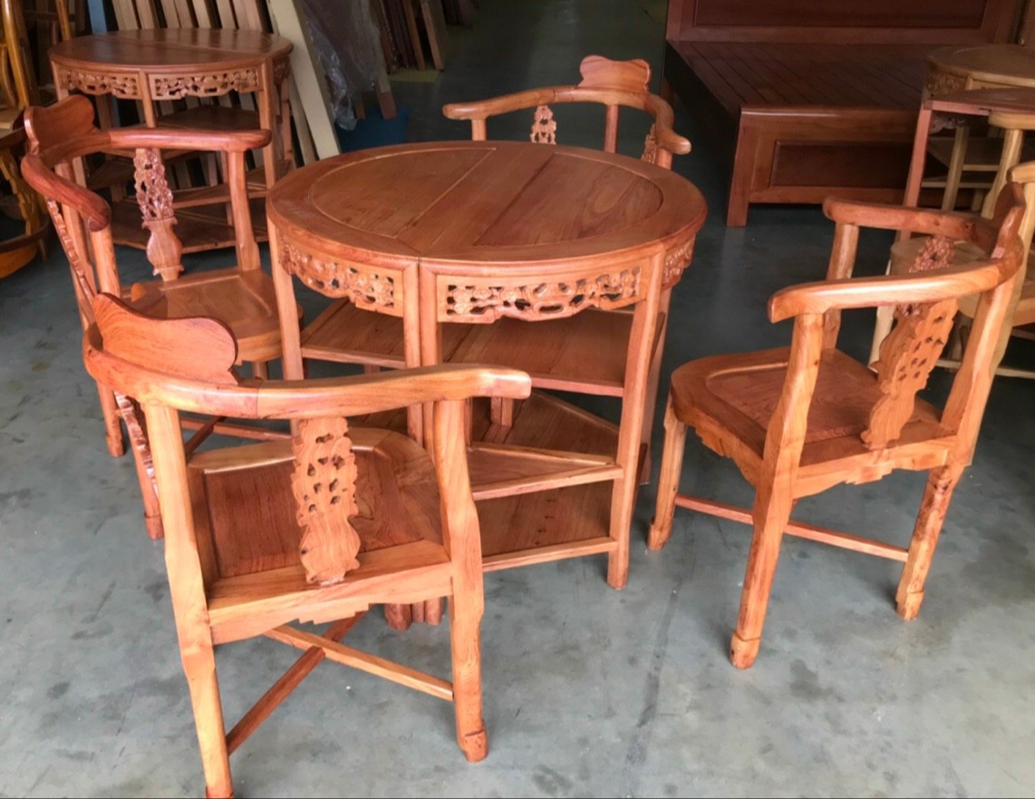 Bàn cafe tròn 4 ghế gỗ hương đá )