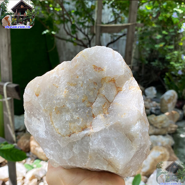 Thạch anh hồng thô sức mạnh tình yêu và bình an trong cuộc sống – 2.9 Kg