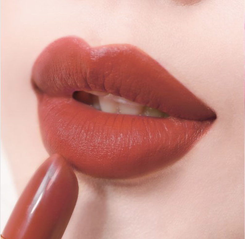 Son Lì Anh Thảo Red Tango Đỏ Vang GUO - True Matte Lipstick 5gr