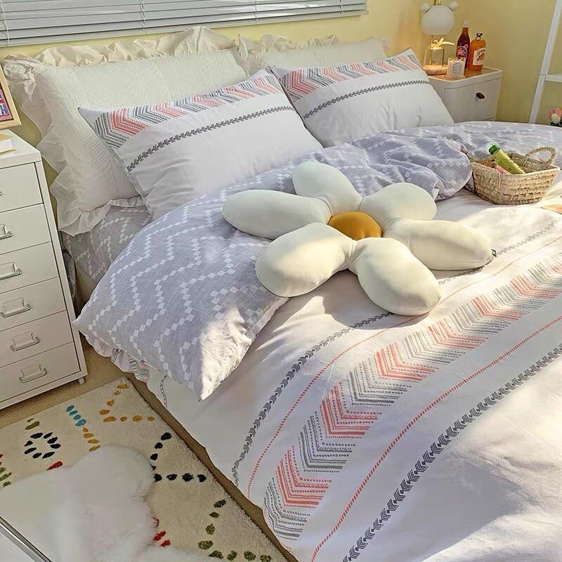 Bộ Chăn Ga Gối Cotton Living 100%cotton Hàng Nhập Khẩu Cao Cấp Mẫu Kẻ Thổ Cẩm Trắng Đơn Giản Độc Lạ