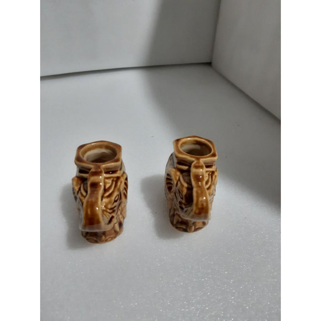 Hủ đựng tăm bằng gốm voi men nâu 2 con