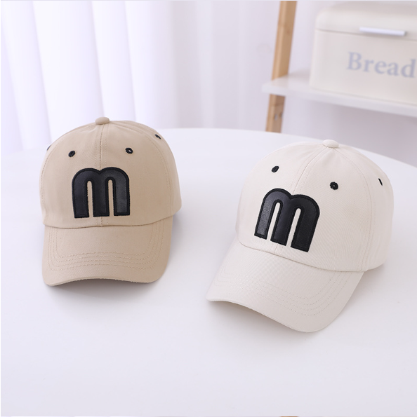 Mũ lưỡi trai họa tiết chữ M Chất Bông mềm mịn kiểu dáng hàn quốc cho bé 2 tuổi - 6 tuổi