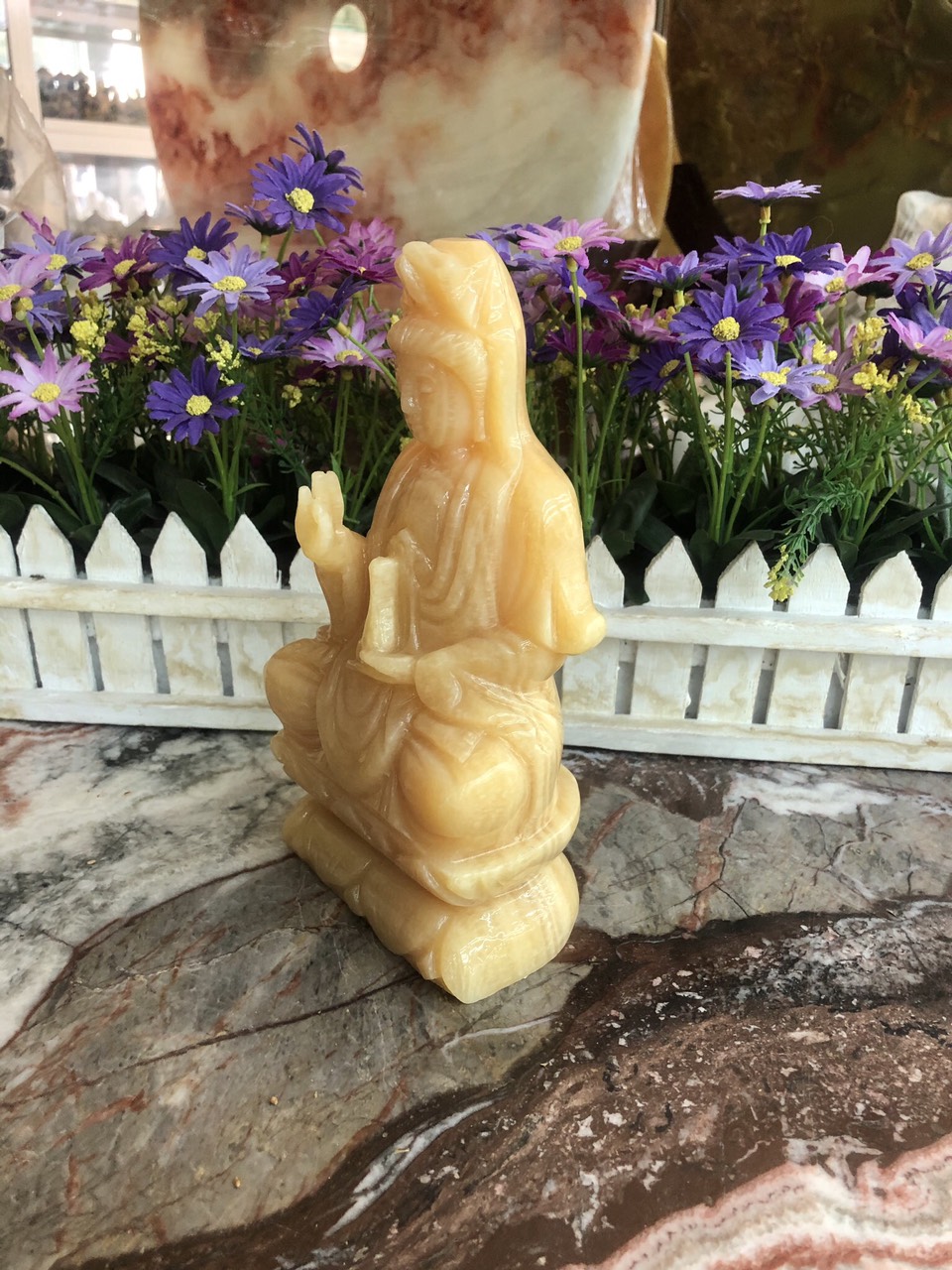 Tượng Phật Bà Quan Âm ngồi đài sen đá ngọc hoàng long - Cao 20 cm