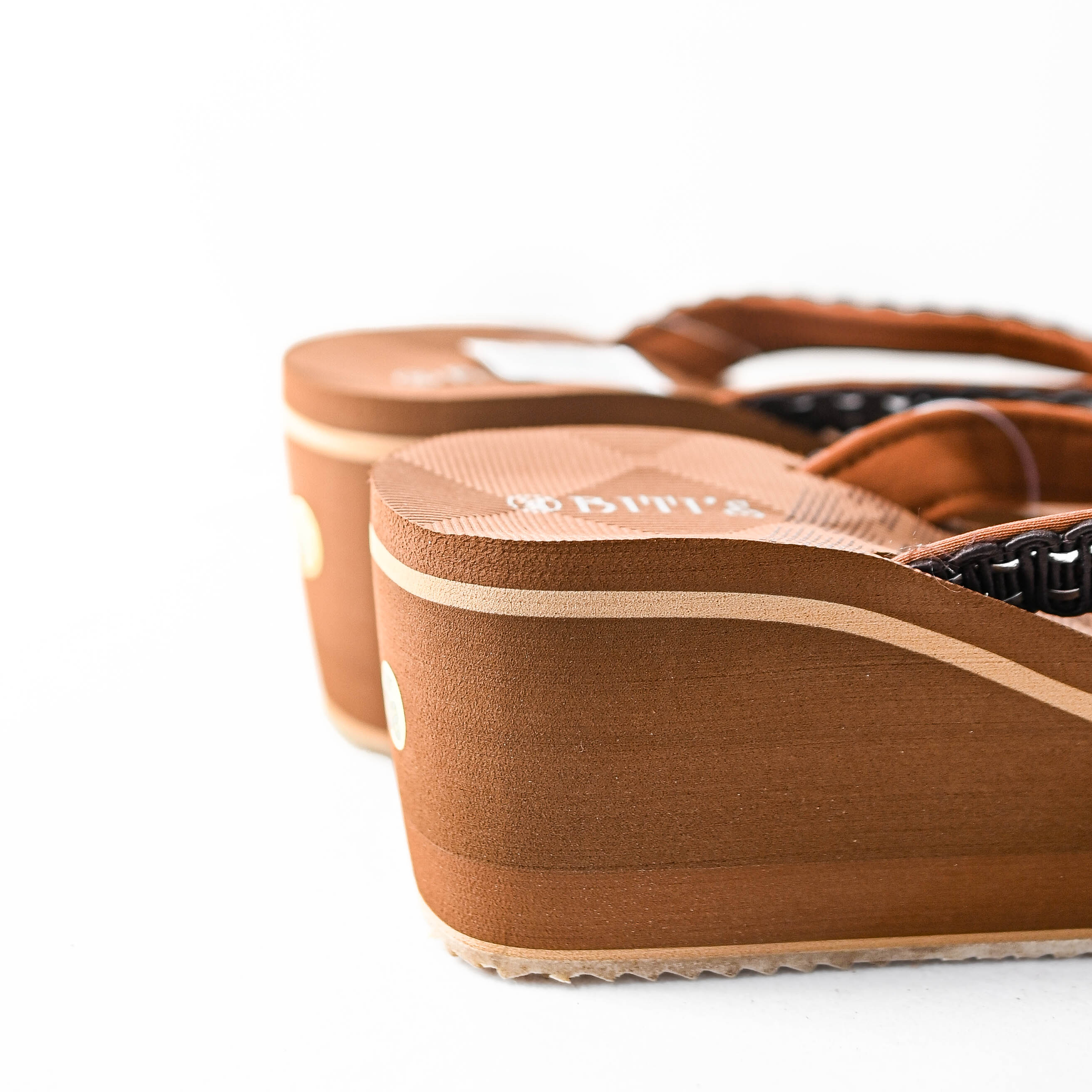 Dép quai kẹp Bitis nữ đế 5cm