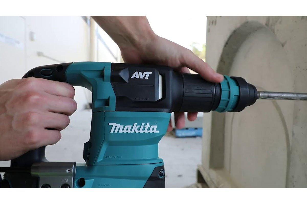 MÁY CẠO ĐỘNG LỰC DÙNG PIN 18V MAKITA DHK180Z - HÀNG CHÍNH HÃNG
