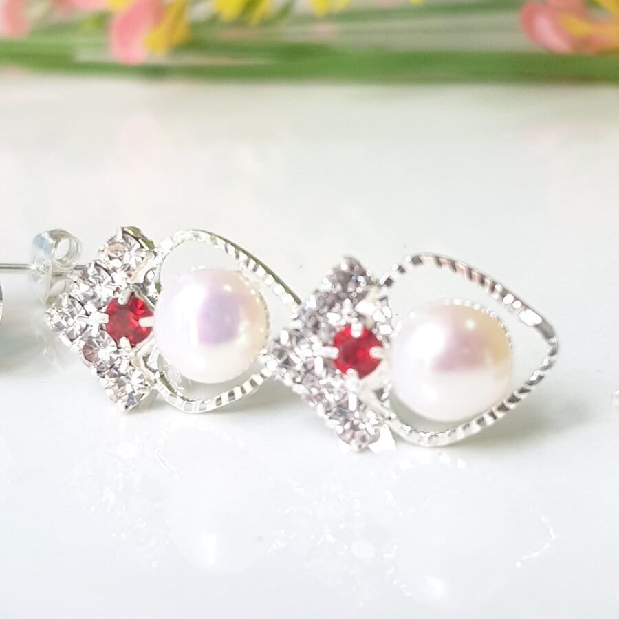 Bông Khuyên Tai Ngọc Trai Tự Nhiên Kiểu nụ trái tim - Trang Sức Cô Tấm  - Miss Pearl(6ly) - CTJ6606