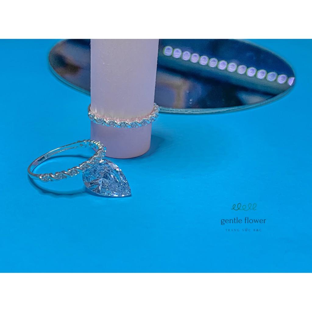 Nhẫn bạc ta nữ chấu viền đính đá thiết kế đơn giản Gentle Flower