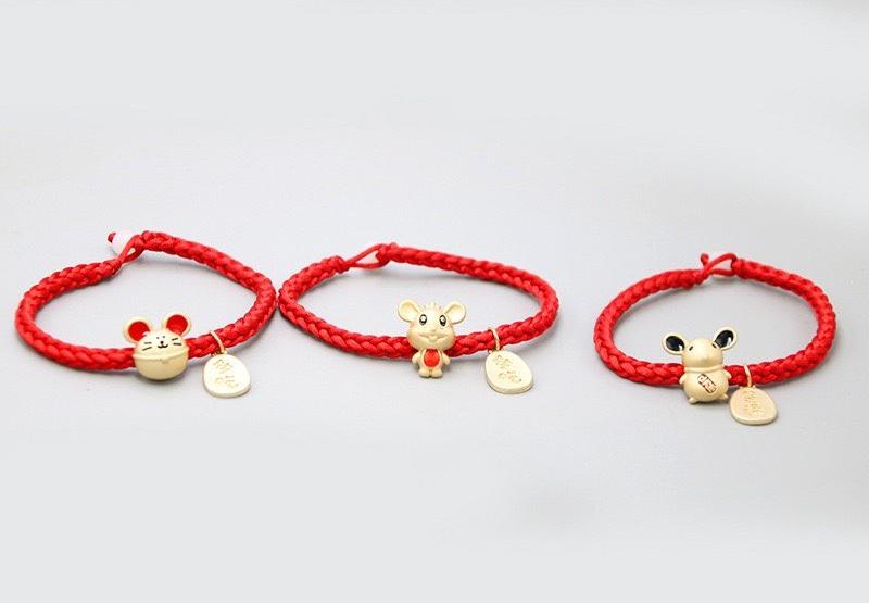 1 Vòng Chỉ Đỏ Chuột Dây Bính Giao Mẫu Ngẫu Nhiên