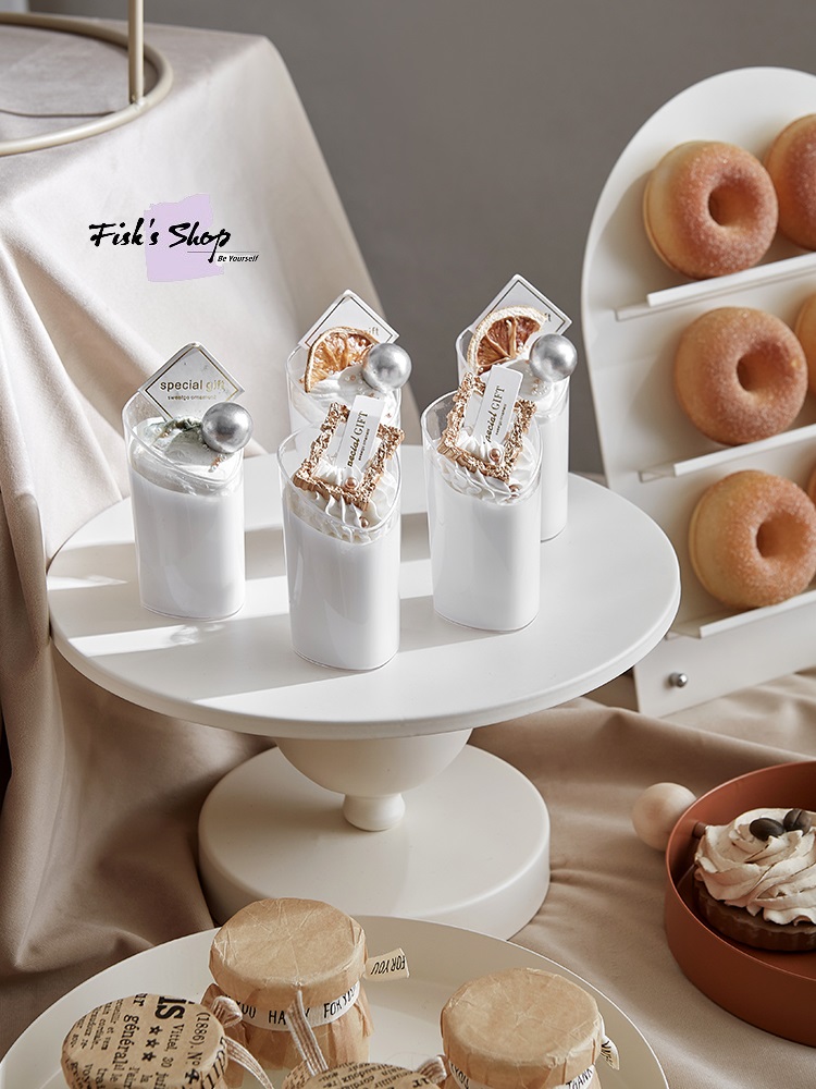Khay đựng bánh sinh nhật, điểm tâm màu pastel