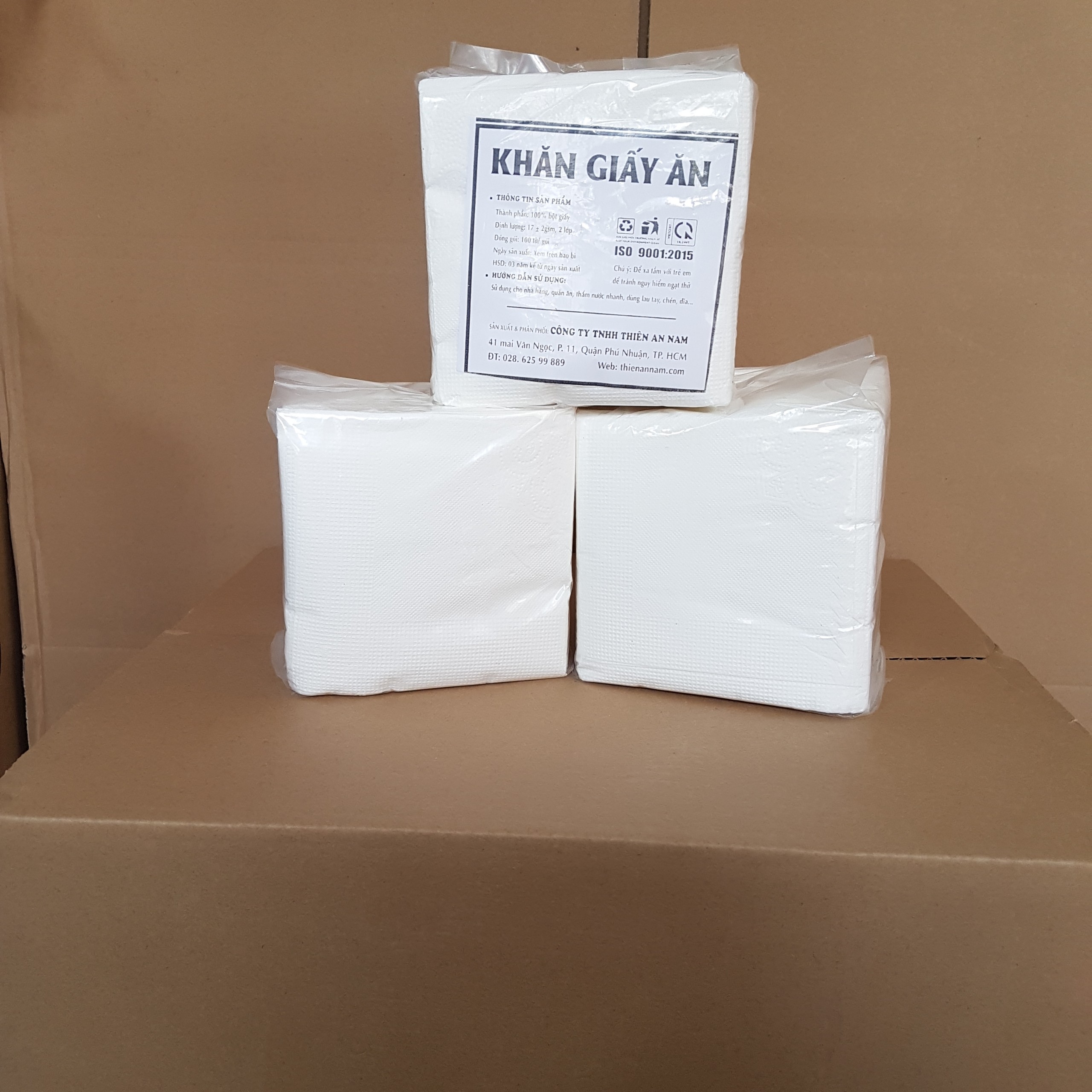 Thùng (22 gói) khăn giấy ăn Napkin vuông nhỏ cao cấp 2 lớp có ép hoa văn - 100 tờ/gói - 240x240mm