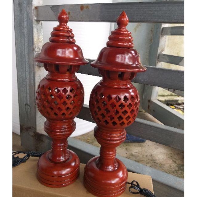 Cặp đèn thờ gỗ xà cừ cao 46cm
