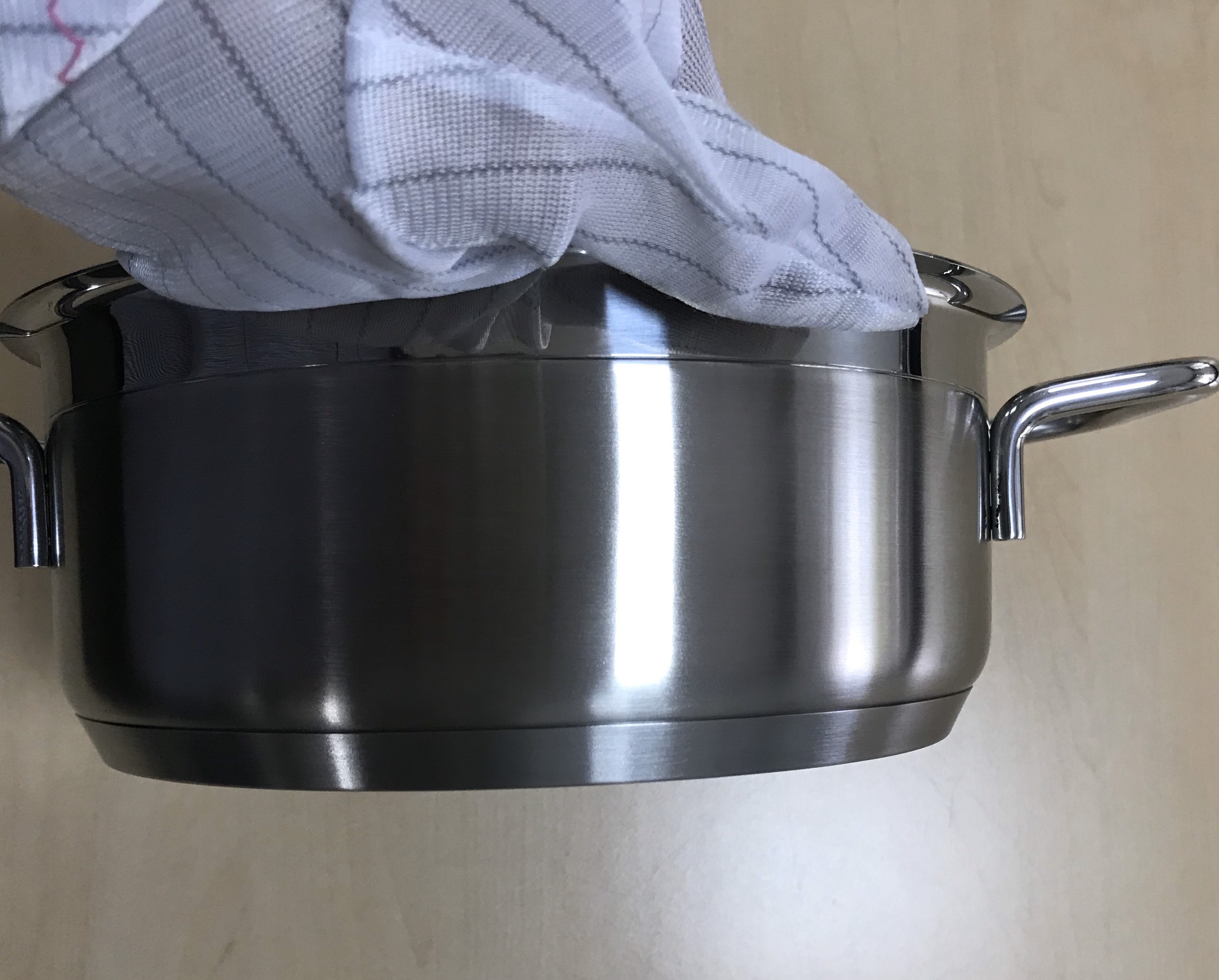 Soong Nồi Inox 304 Cao Cấp Đáy từ 3 Lớp Thân Cao 2 Lớp Nắp Inox 20x8cm 2.5 Lít Berndorf Sandrik - Stainless Steel Casserole with Lid