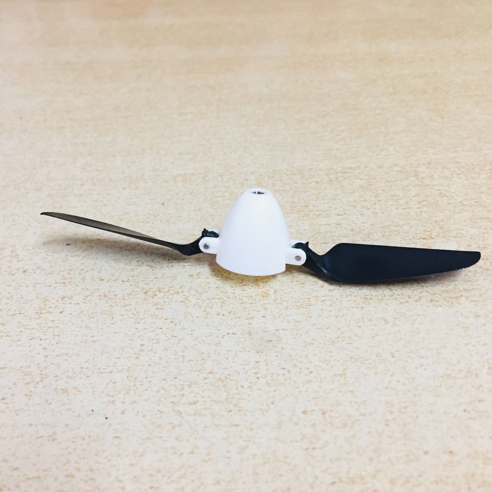 Cánh xếp nhựa 2 lá dài 10.5cm dung để chế tạo
