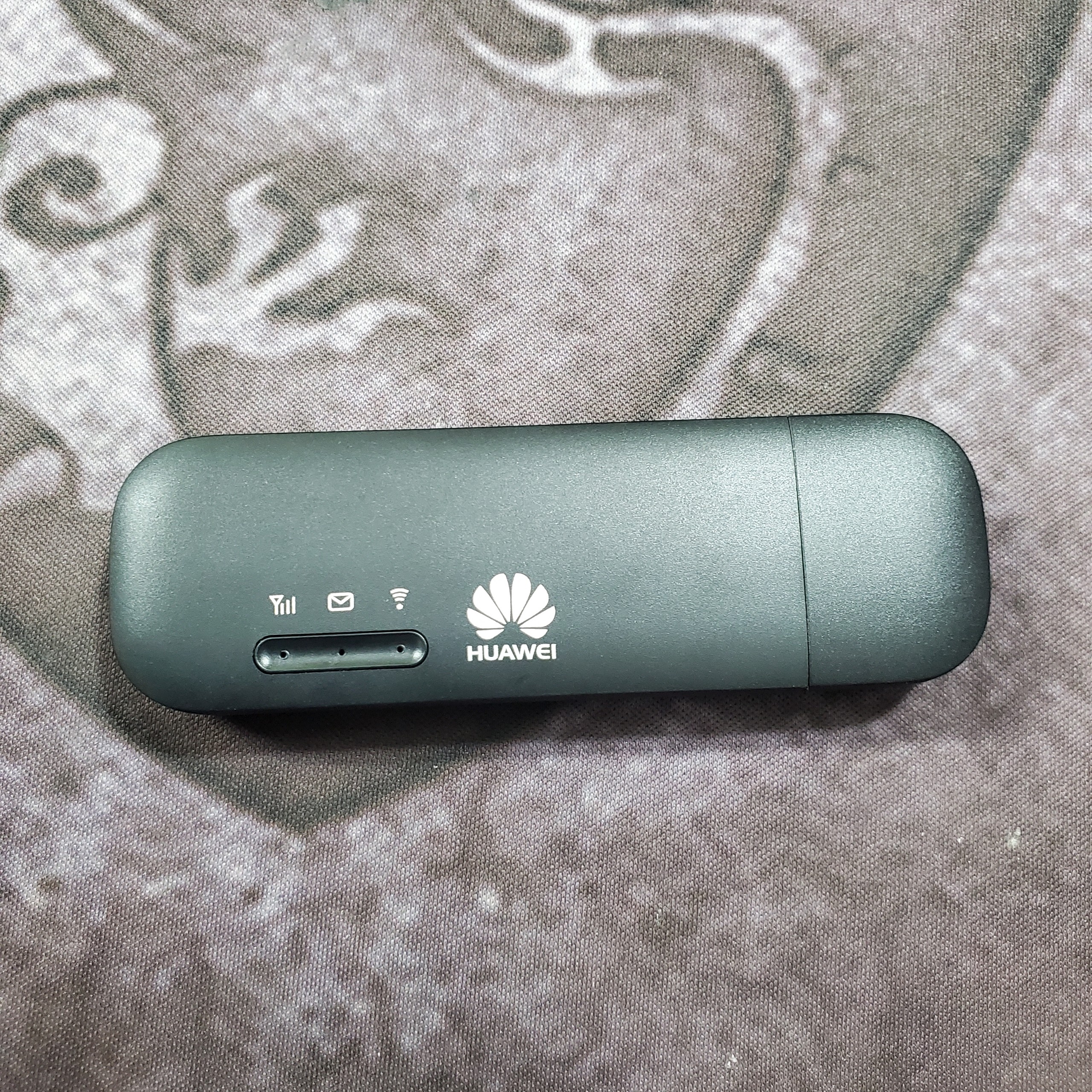 Huawei E8372 Đen | USB 4G phát wifi Huawei E8372 tốc độ cao - Hàng nhập khẩu