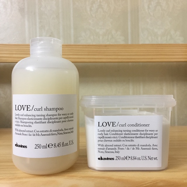 Bộ dầu gội xả Davines Love Curl dưỡng tóc uốn xoăn Ý 250ml