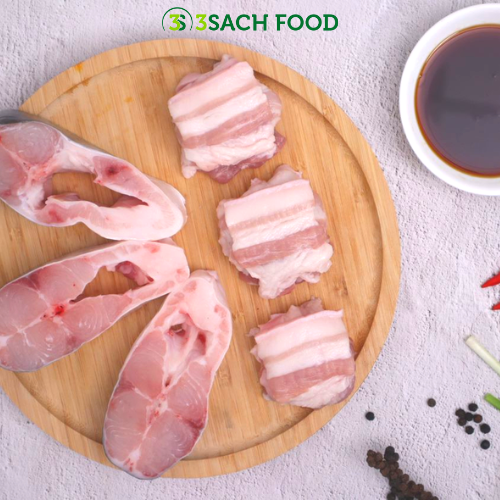Cá basa kho ba rọi 3S khay 700gr - Nguyên liệu đã được sơ chế