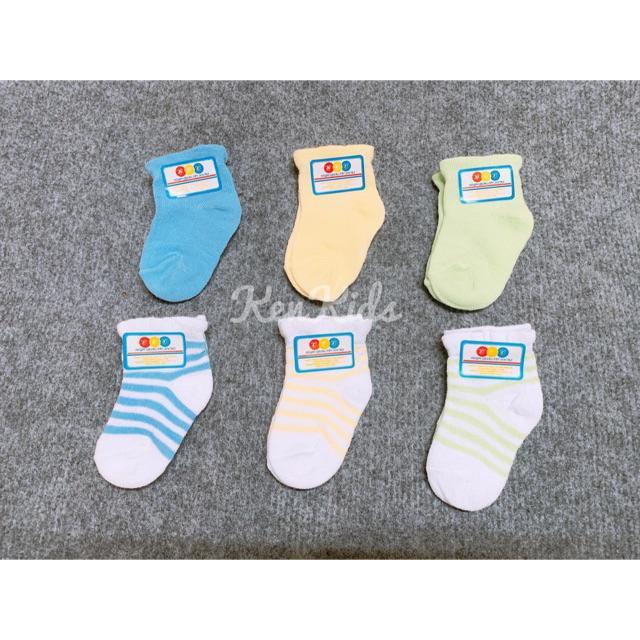 Vớ/ tất sơ sinh màu/ sọc cho bé (2-6m