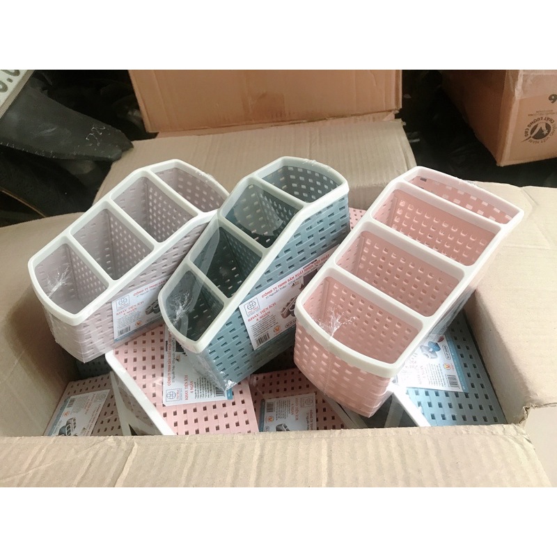Khay Đựng Mỹ Phẩm 4 Ngăn